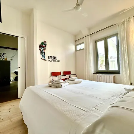 Bright House With Terrace In Santa Croce Apartment *